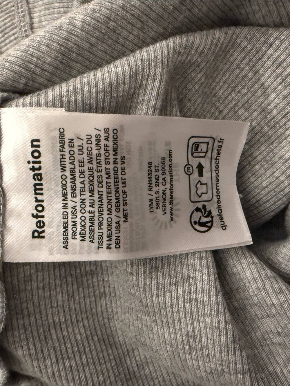 Reformation Ribbed Button-Accent Tank Top — Light Gray - Picture 3 of 4